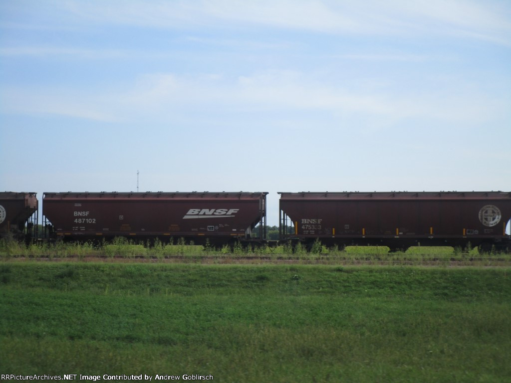 BNSF 475333 + 478102